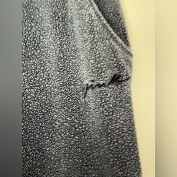 PINK VS Fleece Joggers - Picture 3 of 4